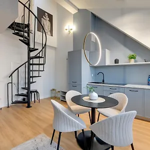 Waterlane Vintage - Fitness & Gym By Downtown Gdańsk